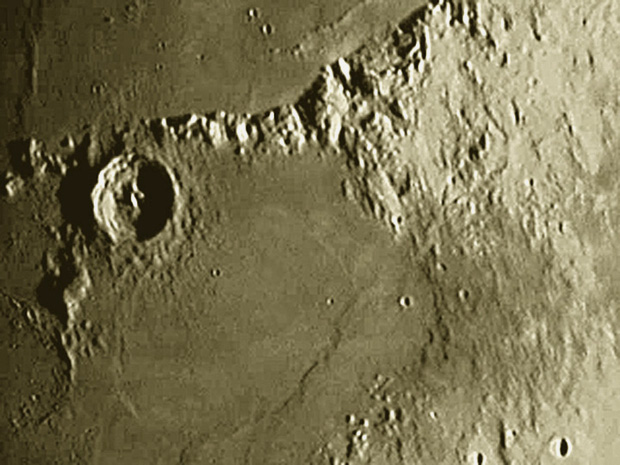 Krater Eratosthenes